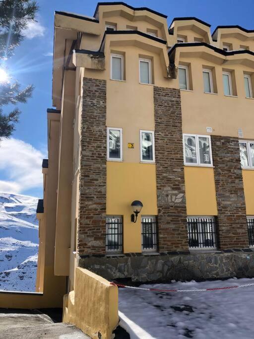 Estudio Premium سْييرا نيفادا المظهر الخارجي الصورة